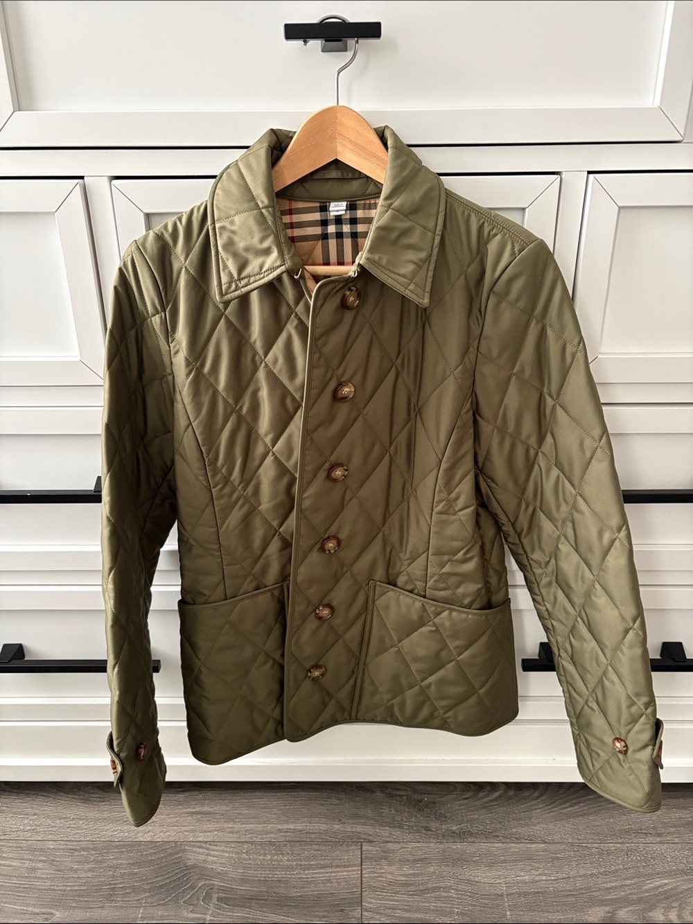 NWOT Women’s Burberry Fernleigh Quilted Jacket